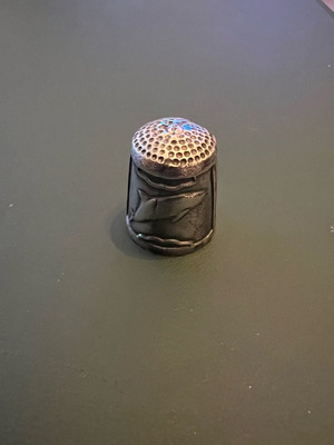 Silver thimble like new