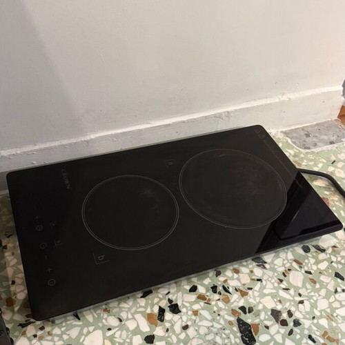 Crown hob with two burners like new, fully functional