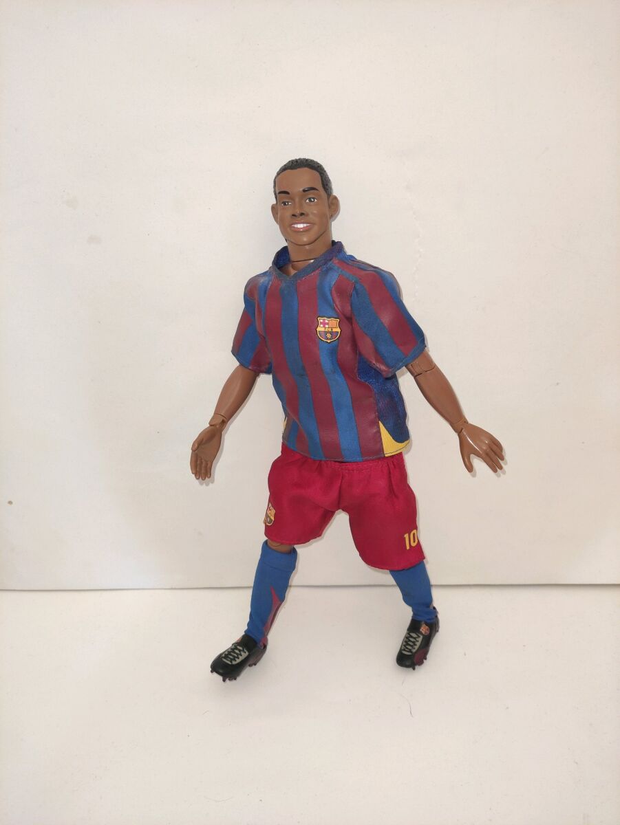 Ronaldinho Kick-O-Mania action figure… - € 120,00 - Vendora.cy