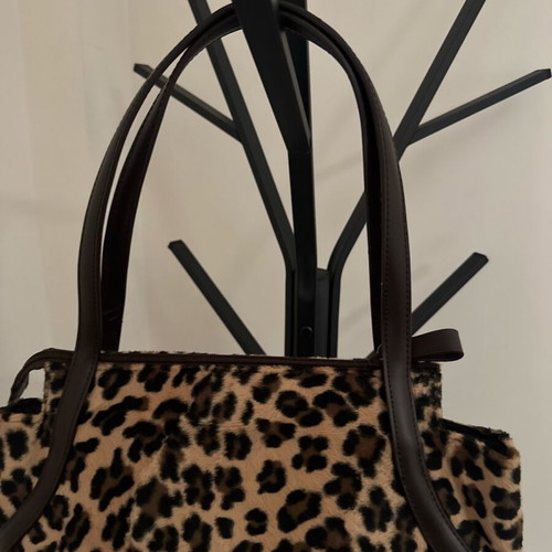 Martissima by Marta shoulder bag leopard print like new with fringes