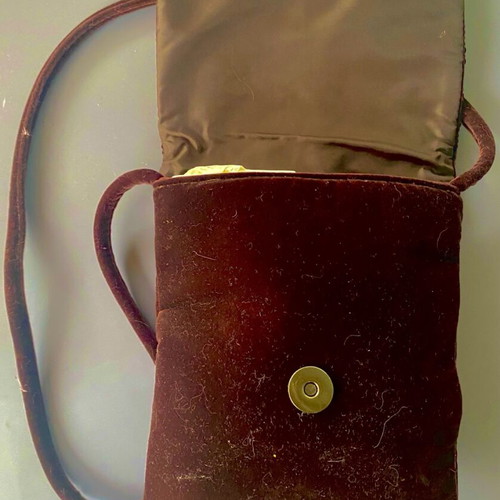 Velvet hand bag like new, brown with bronze sequins