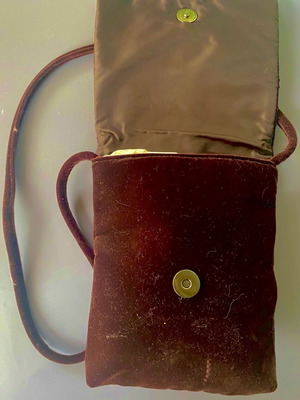 Velvet hand bag like new, brown with bronze sequins