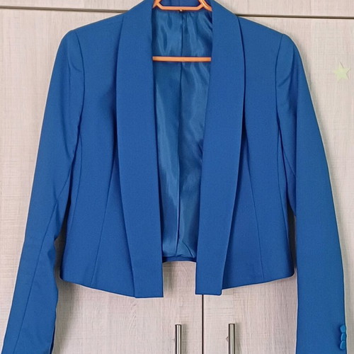 Women's short blue jacket like new, size S