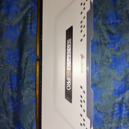 Corsair Vengeance Pro 8GB DDR4 RAM 3200MHz CL16 with ARGB lighting