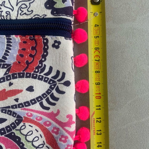 Pretty Me pink and navy paisley pouch makeup bag like new
