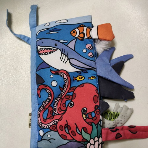 Baby book like new with bright colors