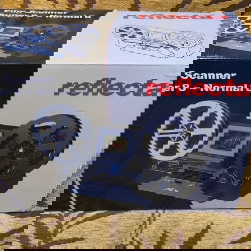 Reflecta Super 8 Normal Film Scanner like new with SanDisk 32gb