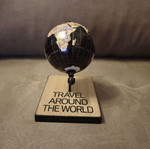 Table decorative globe like new