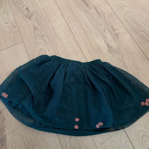 Skirt 3 years old like new