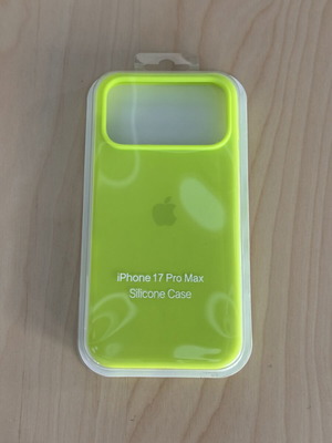 Apple iPhone 17 Pro Max silicone case