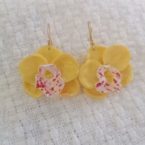 Orchid earrings like new, handmade from polymer clay