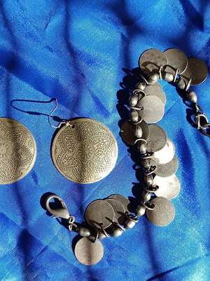 Ethnic Bohemian Style Bracelet and Earrings Set like new, silver