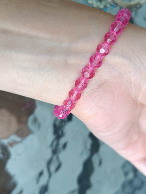 Breast Cancer Awareness Bracelet like new, pink
