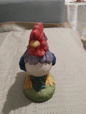 Decorative ceramic rooster used