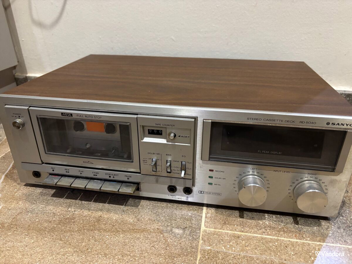 SANYO RD W477 Stereo Cassette Deck Tape A Mechanism ASS