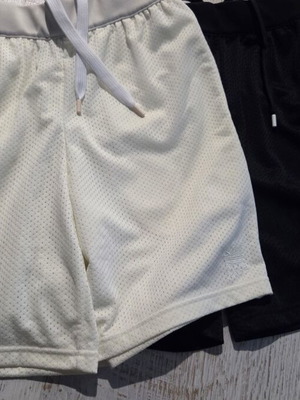Adidas Jonah Hill νέα αθλητικά σορτς σε λευκό και μαύρο