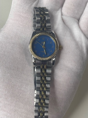 Vintage Q&Q Quartz Watch like new with blue dial and two-tone bracelet