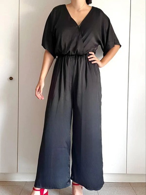 Black satin summer short-sleeve jumpsuit Deppy Joo, size S-M