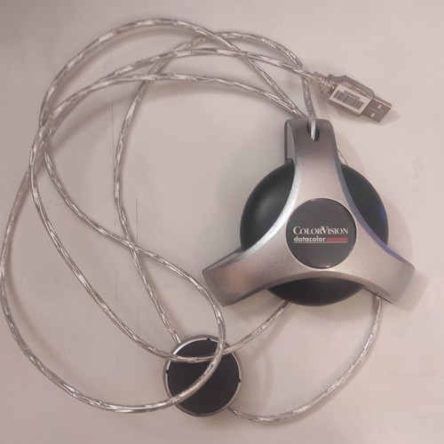 Datacolor Spyder 2 Express color calibration device like new