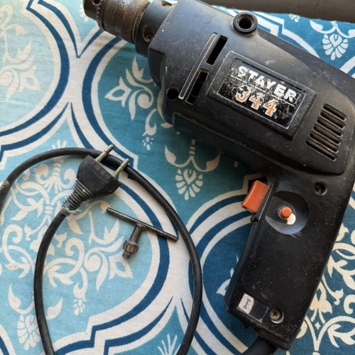 Stayer 344 electric hammer drill 420W used, slight chuck vibration