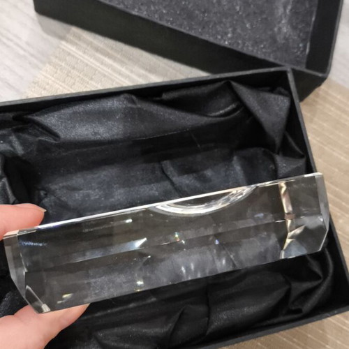 Crystal ashtray new, suitable for office