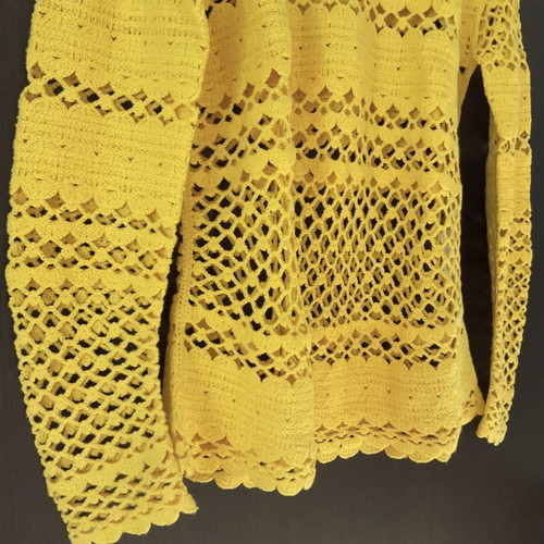 Maje yellow knitted blouse new, 100% cotton