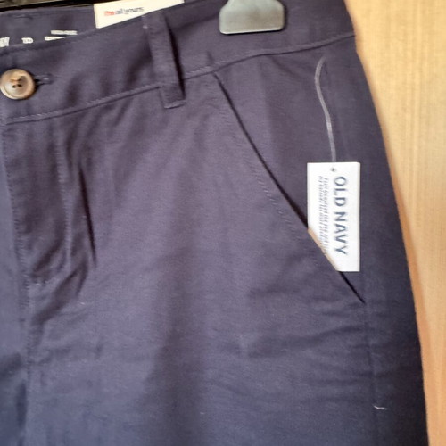 Old Navy women's bermuda shorts dark blue new