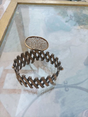 Brass buckle for woven askos used