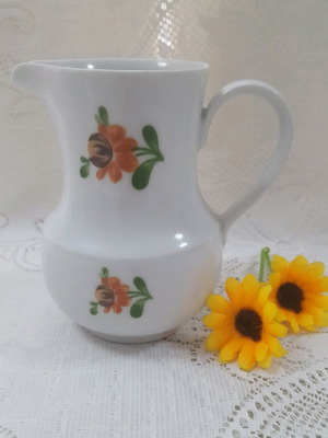 Kahla porcelain vintage jug like new