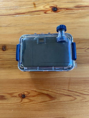 Waterproof camera case like new for underwater shooting