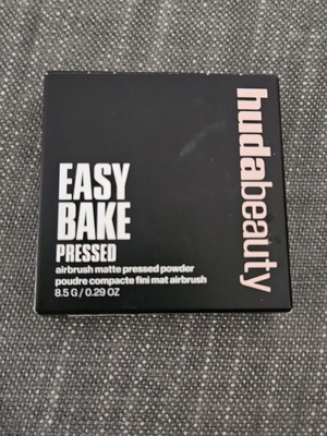 Huda Beauty Easy Bake Pressed Powder καινούργιο, απόχρωση Sugar Cookie