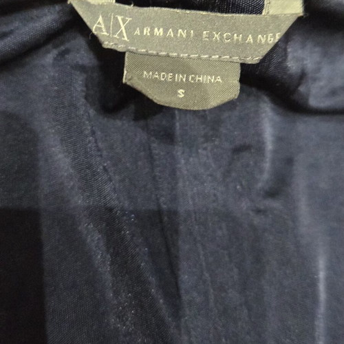 Armani Exchange top like new, size S fits M