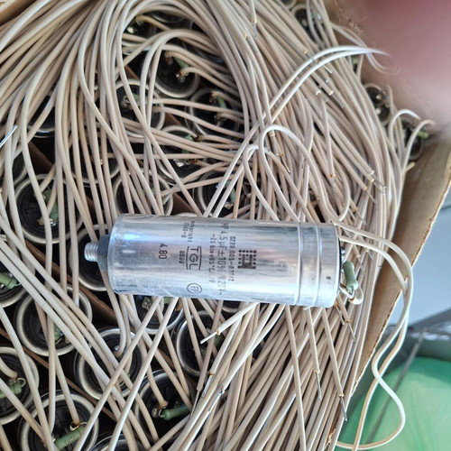 MP Capacitors 4.5μF 220V AC TGL 8699 New Old Stock 200+ Pieces