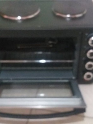 Oven with two hotplates like new