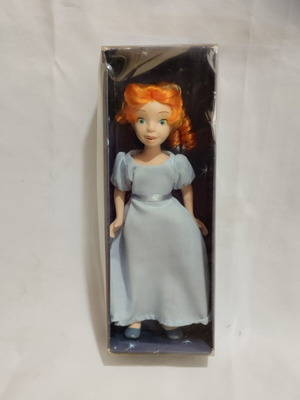 Disney DeAgostini Wendy porcelain princess doll like new