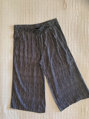 Cynthia Rowley XL pants, black and white, ankle length