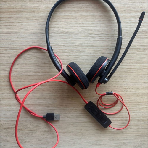 Plantronics Blackwire C3220 Stereo USB headset, new