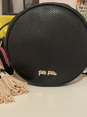 Folli Follie crossbody bag black like new with accessory and dust bag
