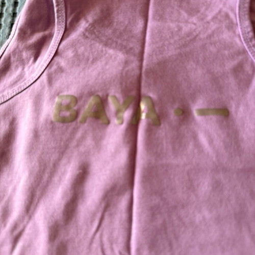 BAYA cotton sports top purple like new, one size