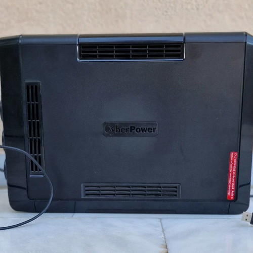 CyberPower CP1300EPFCLCD UPS Line-Interactive 1300VA 780W used with 6 Schuko outlets