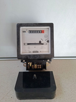 Schlumberger Single-Phase Analog kWh Meter 220V 10(30)A New