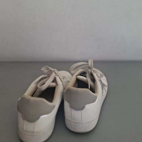 Celestino sneakers used, white with silver glitter star, size 39