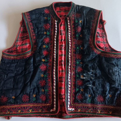 Collectible traditional vest used No 1