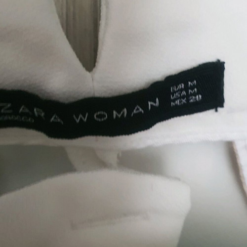 White crepe pants Zara like new, flared with crease