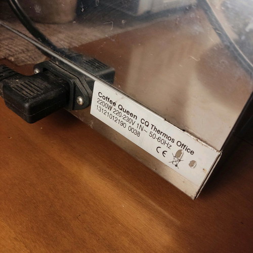 Queen professional coffee maker used