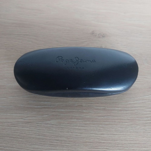 Pepe Jeans London glasses case used, black