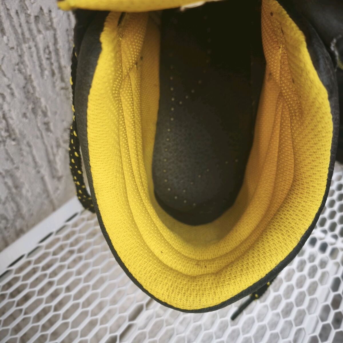 Ergoshoes safety boots size 44 like new,… - € 13,00 - Vendora.cy