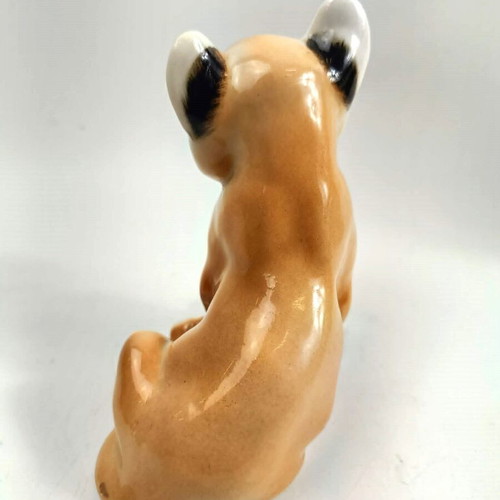 Lomonosov porcelain lion cub figure like new