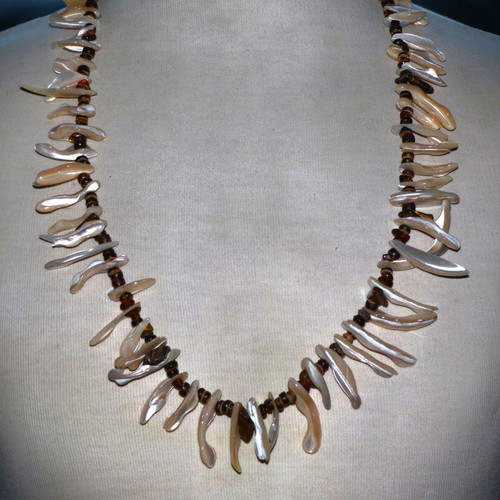 Long necklace new with Tigers Eye, shells and sterling silver 925