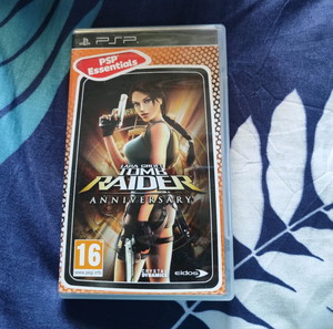 lara croft tomb raider anniversary psp game